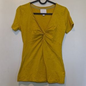Anthropologie mustard yellow t-shirt